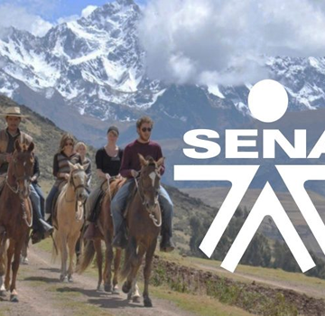 EMPRENDEDOR EN DESARROLLO DE ACTIVIDADES TURISTICAS EN ESPACIOS NATURALES